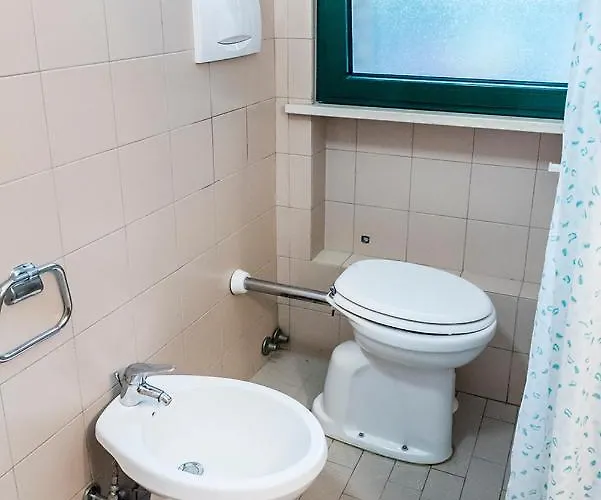 Se008 - Senigallia, Bilocale Sul Mare Con Spiaggia * Senigallia